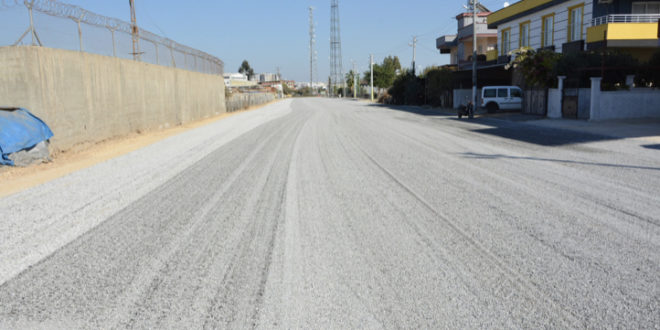 MERSİN BÜYÜKŞEHİR’İN YOL ÇALIŞMALARI ARALIKSIZ SÜRÜYOR