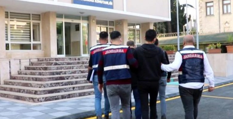 Mersin’de DEAŞ şüphelisi 2 kişi gözaltına alındı