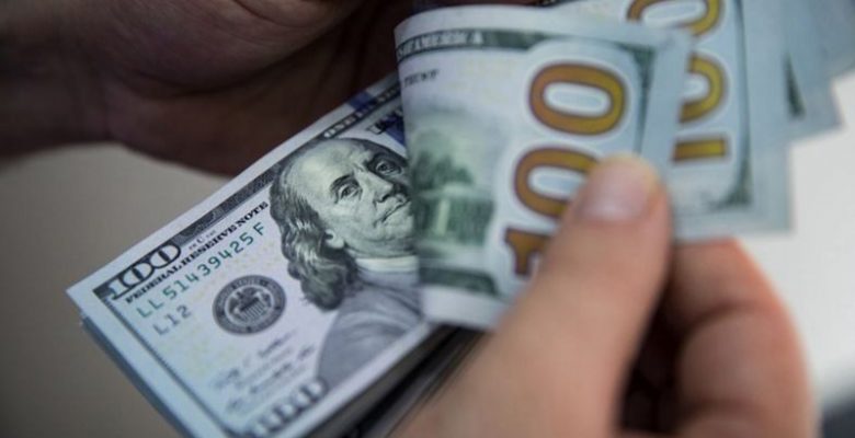 Türk Lirası eriyor; dolar 15,20’yi, euro 17,20’yi aştı