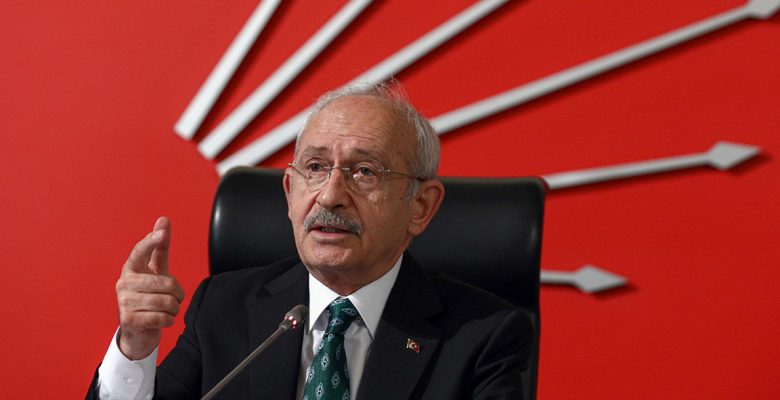 Kılıçdaroğlu: Belediye başkanlarıma teşekkür ederim, bütün baskılara rağmen tarih yazıyorlar