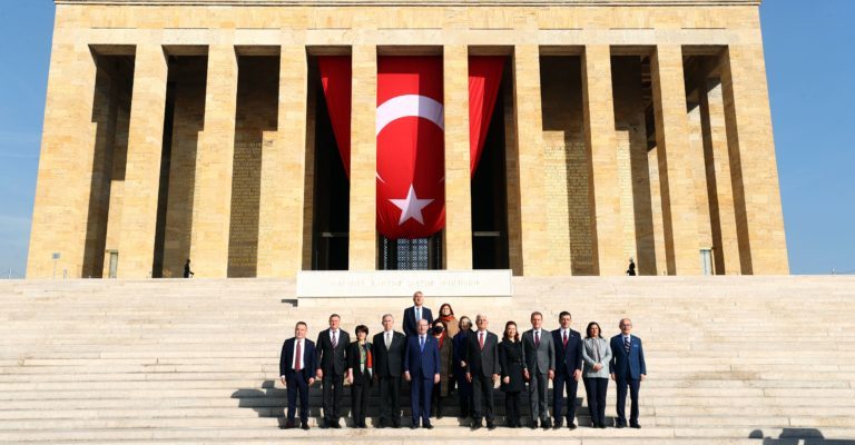 CHP’li başkanlardan Anıtkabir ziyareti