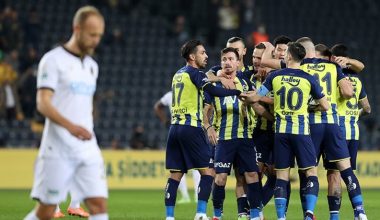 Fenerbahçe, Yeni Malatyaspor’u konuk ettiği maçı 2-0 kazandı