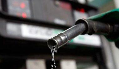 Benzine 44 kuruş zam