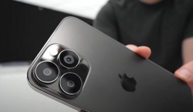 Apple’dan büyük değişiklik! Yeni iPhone modellerinde SIM kart girişi olmayacak