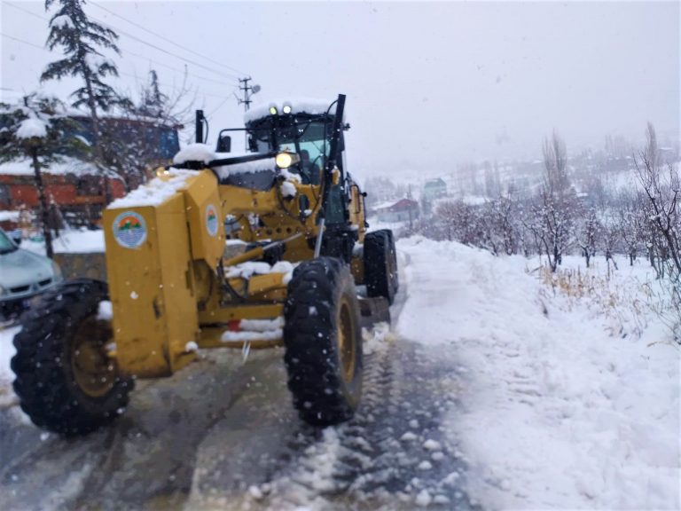 TOROSLAR BELEDİYESİ, TÜM EKİPLERİYLE TEYAKKUZDA