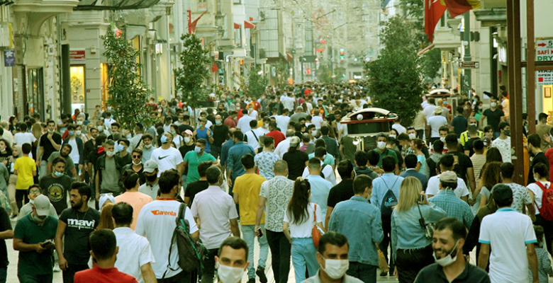 Covid-19 vaka yoğunluğu en çok artan 10 il açıklandı