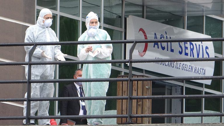 Türkiye’de Koronavirüs | 248 kişi daha hayatını kaybetti, 111 bin 157 yeni vaka tespit edildi
