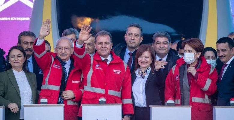 Vahap Seçer, “Cumhur İttifakı Meclis üyeleri siyasi talimatla karar veriyor”