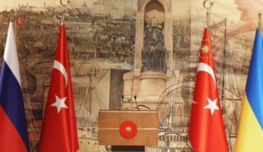 Dünyanın gözü İstanbul’da… Müzakereler başladı