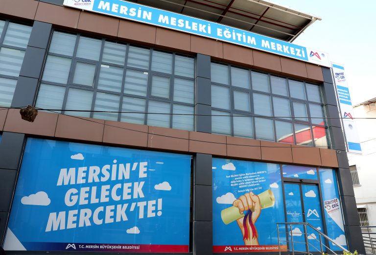 MERCEK’İN YABANCI DİL KURSLARI İÇİN BAŞVURULAR BAŞLADI