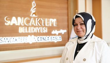 AKP’li belediye başkanı ekmek kuyruklarıyla dalga geçti