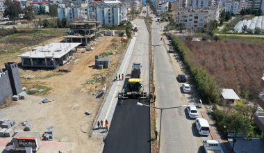 ANAMU’DA YOL YAPIM ÇALIŞMALARI SÜRÜYOR, VATANDAŞLAR KONFORLU ULAŞIMA KAVUŞUYOR