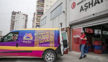 BÜYÜKŞEHİR, İFTARDA 200 BİN SOFRAYA BEREKET KATTI