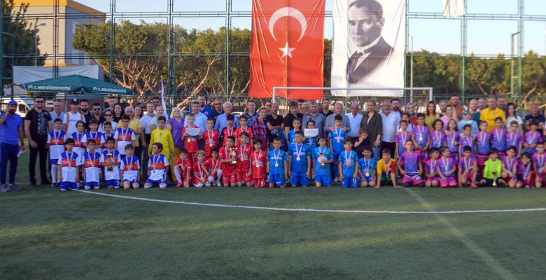 MERSİN BÜYÜKŞEHİR’İN 23 NİSAN FUTBOL TURNUVASI SONA ERDİ