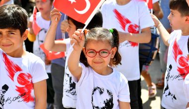 MEVLANA MAHALLESİ KADIN VE ÇOCUK ATÖLYESİ’NDE 23 NİSAN COŞKUSU