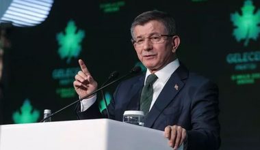 Davutoğlu’ndan Dünya Basın Özgürlüğü Günü mesajı: Basın özgür olmazsa gerçekler karanlıkta kalır