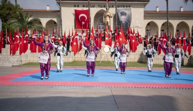 19 MAYIS COŞKUSU TÜM MERSİN’İ SARDI