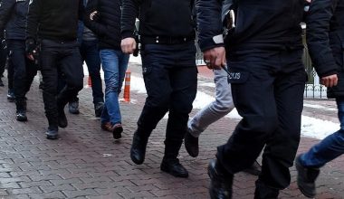 Mersin merkezli 8 ilde rüşvet operasyonu: 56 gözaltı