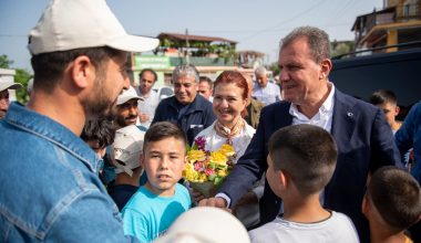 BAŞKAN SEÇER VE MERAL SEÇER,  AKDENİZ’İN KIRSAL MAHALLELERİNDE HALKLA BAYRAMLAŞTI