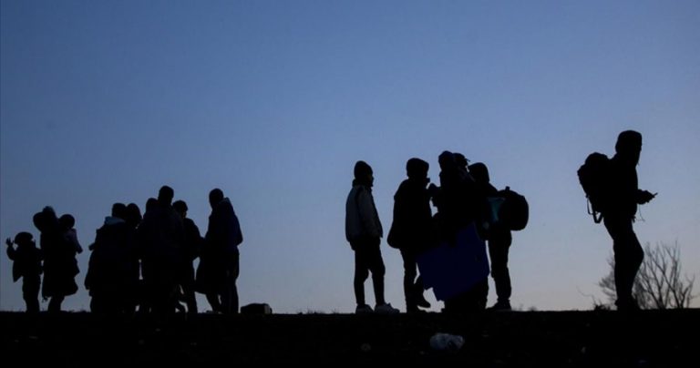 İçişleri Bakanlığı’ndan sığınmacı sayısı açıklaması: İsim isim sayarız!