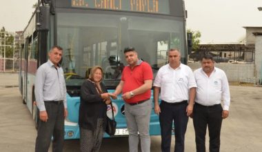MERSİN BÜYÜKŞEHİR’İN OTOBÜS ŞOFÖRLERİNDEN DUYARLI DAVRANIŞ