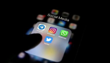‘Sosyal medya ve İnternet Medyası’ yasasının ilk 15 maddesi, TBMM Adalet Komisyonu’nda kabul edildi