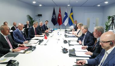 Türkiye, İsveç ve Finlandiya arasında Finlandiya ve İsveç’in NATO üyelik süreçleri hakkında üçlü memorandum imzalandı