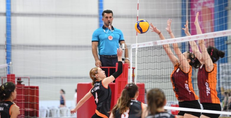 Festival Voleybol heyecanı kaldığı yerden devam ediyor