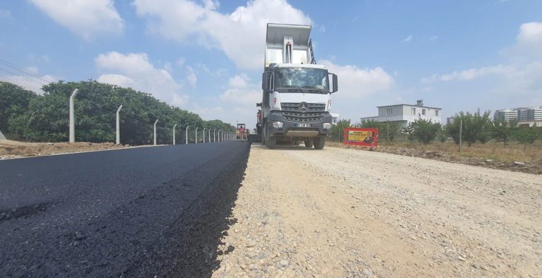 MERSİN BÜYÜKŞEHİR BELEDİYESİ, DEZAVANTAJLI BÖLGELERİ DE KALİTELİ YOLLARLA BULUŞTURUYOR