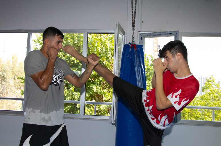 BÜYÜKŞEHİR KICK BOKS KURSU DEVAM EDİYOR