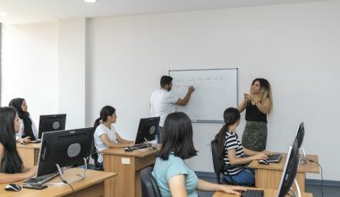 BÜYÜKŞEHİRLE ENGELLER KALKIYOR