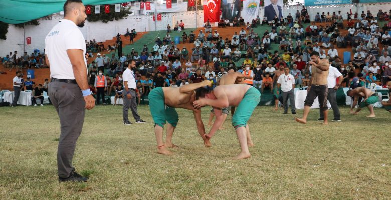 TOROSLAR’DA ZAFER HAFTASI, KARAKUCAK GÜREŞLERİYLE ŞENLENECEK