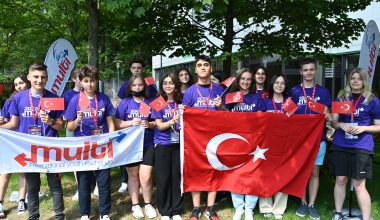 MERSİN BÜYÜKŞEHİR’İN “KARDEŞ ŞEHİRLER ÖĞRENCİ DEĞİŞİM PROGRAMI” İLE ALMANYA’YA GİDEN ÖĞRENCİLER KENTE DÖNDÜ