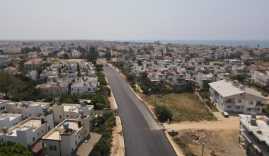 MERSİN BÜYÜKŞEHİR’İN YOL YAPIM EKİPLERİ SİLİFKE MESAİSİNDE
