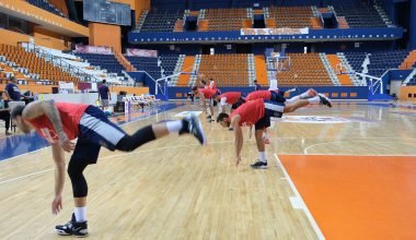 MSK ERKEK BASKETBOL TAKIMI, YENİ SEZONA İDDİALI BİR ŞEKİLDE HAZIRLANIYOR