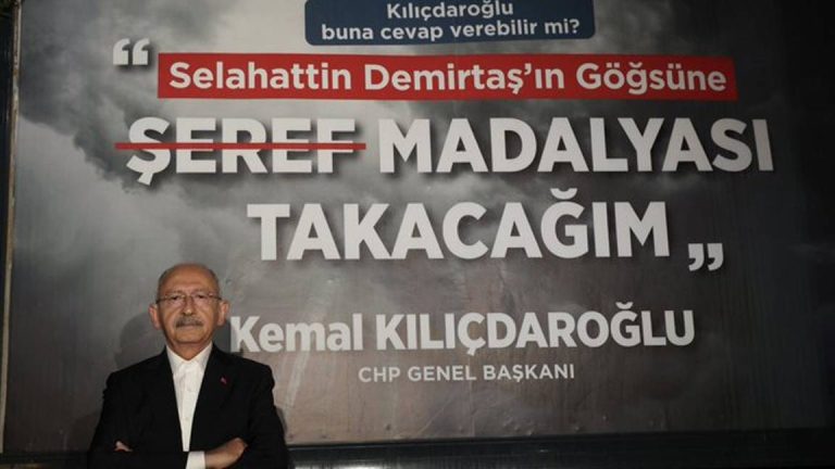 Kılıçdaroğlu: Bay Kemal’in şehre ziyaretini provoke etmek için, her yeri bunlarla donatmışlar; batsın bu ayrımcılık, batsın bu diliniz!