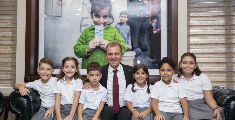 MİNİK ÖĞRENCİLER: “BAŞKANIMIZ ÇOK GÜLERYÜZLÜ”