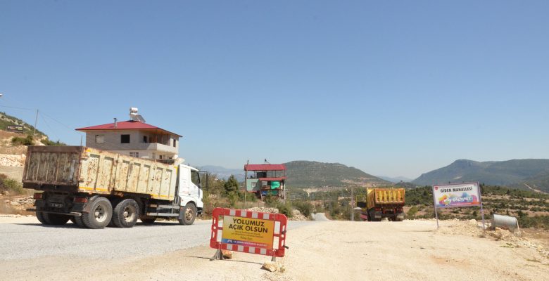 ÇAMLIYAYLA MUHTARLARINDAN BAŞKAN SEÇER’E TEŞEKKÜR