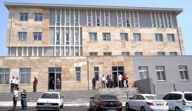 BÜYÜKŞEHİR TOROSLAR’DA 400 KİŞİ KAPASİTELİ TAZİYE EVİNİ HİZMETE AÇTI