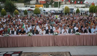 TOROSLAR’DA BİNLERCE KİŞİ AŞURE ETKİNLİĞİNDE BULUŞTU