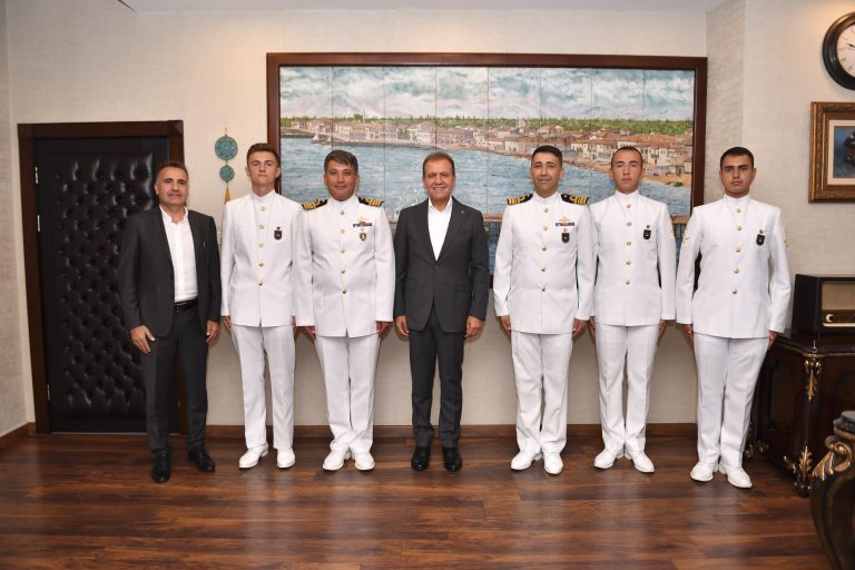 SEÇER: “DOĞU AKDENİZ, DÜNYADAKİ GÜÇ DENGELERİNİN İLGİLENDİĞİ BİR BÖLGE”