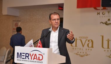 SEÇER: “SAYAPARK AVM ÇEVRESİNDEKİ KATLI KAVŞAK BAŞLIYOR”