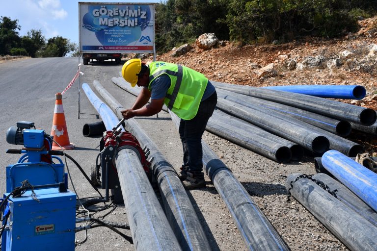 MESKİ, 2 MAHALLENİN DAHA İÇME SUYU KAPASİTESİNİ ARTTIRDI