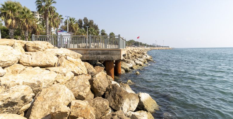 DALGALAR NEDENİYLE OLUŞAN ZEMİN BOŞLUKLARI DOLDURULDU