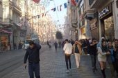 Vali Yerlikaya’dan İstiklal Caddesi’nde meydana gelen patlamaya ilişkin açıklama: Can kaybı ve yaralılarımız bulunmaktadır