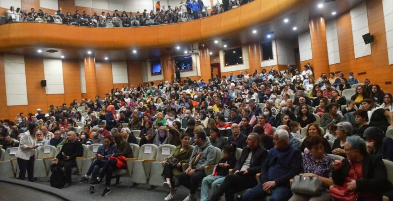 2.Yenişehir Komedi Oyunları Festivali başladı