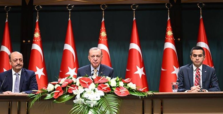 Cumhurbaşkanı Erdoğan, 2023 yılı asgari ücreti açıkladı
