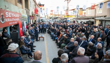 Vahap Seçer; “HALK NEZDİNDE BİZİMLE MÜCADELE EDEMEZLER”