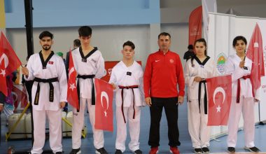 TOROSLAR’DA, “ENGEL OLMA, FARKINDA OL” ETKİNLİĞİ İLE ÖZEL BİREYLER HÜNERLERİNİ SERGİLEDİ