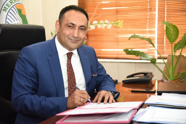 BAŞKAN YILMAZ, REGAİP KANDİLİ’Nİ KUTLADI